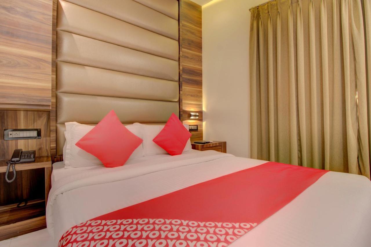 Oyo 76180 Hotel Meriton Mumbai Luaran gambar